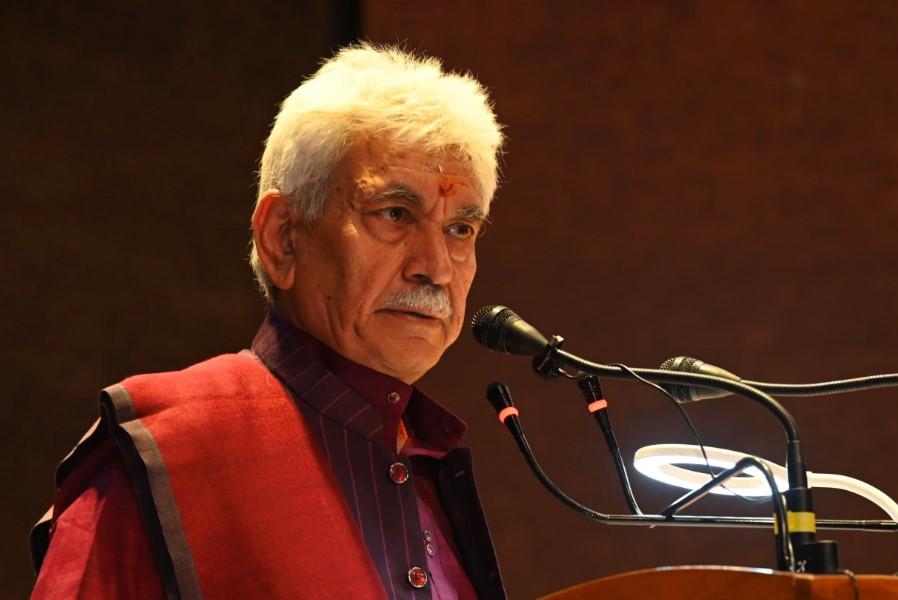 A healthy youth, a strong family, and an aware public will become the identity of Viksit Bharat: LG Sinha
