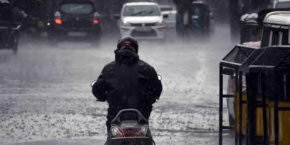 Rain, Thunderstorms Likely across Jammu Kashmir as Temperatures Stay Above Normal