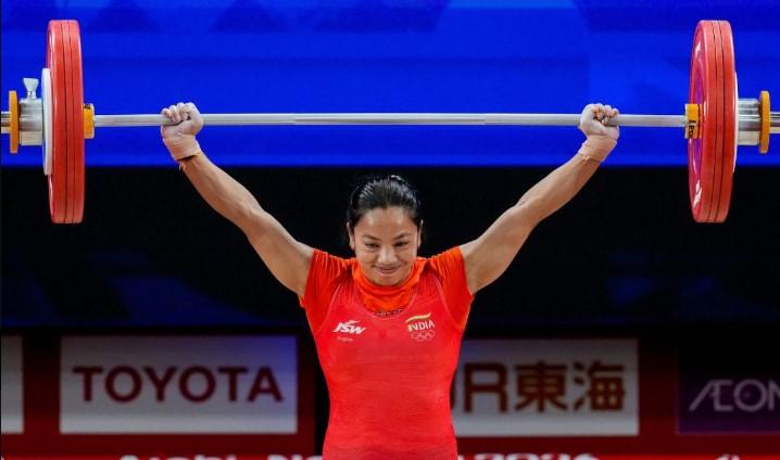 Mirabai Chanu wins maiden Asian Games medal, bags silver in 49kg category