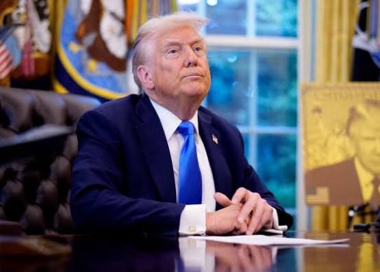 US President Donald Trump renews $1,00,000 fee on H-1B visas, tightens scrutiny