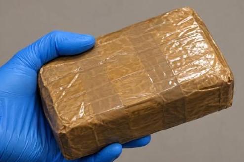 Suspected drug peddler held with 385 grams of heroin in Jammu