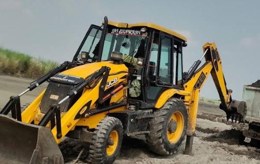 J-K Police seize 23 dumpers, excavator in crackdown on illegal mining