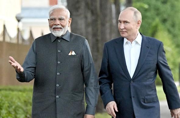 Russia invites PM Modi to May 9 victory day parade in Moscow