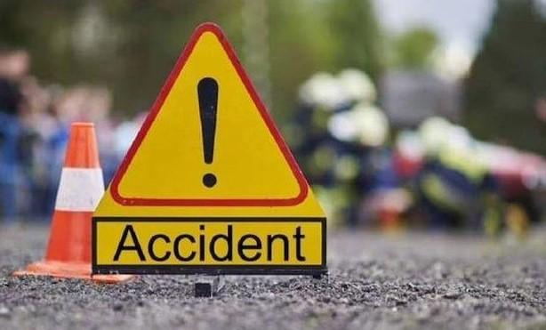 One Dead, Nine Injured in Banihal Road accident