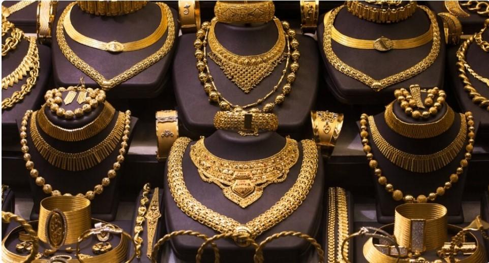 Gold hits new high, climbs over Rs 95,000 on MCX