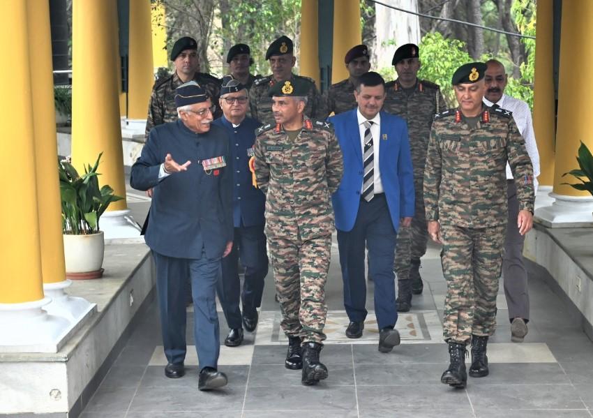 Army Ops Update: Western Command Chief Reviews Security in Kathua Post Pahalgam Attack