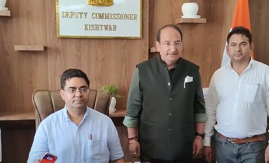 Rajesh Kumar Shavan assumes charge as Deputy Commissioner Kishtwar