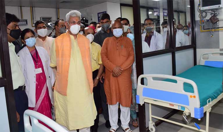 Lt Governor dedicates Rs 11.50 cr worth 100-bedded Emergency Block at GMC Jammu to the people
