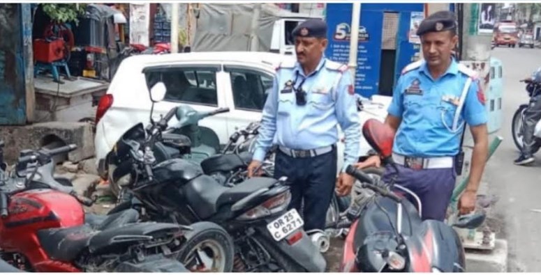 Traffic Police City Jammu seizes over 150 vehicles without HSRP number plates