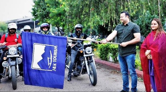 Tourism Directorate Jammu organises ‘Bike Rally’ from Jammu to Sinthan Kishtwar