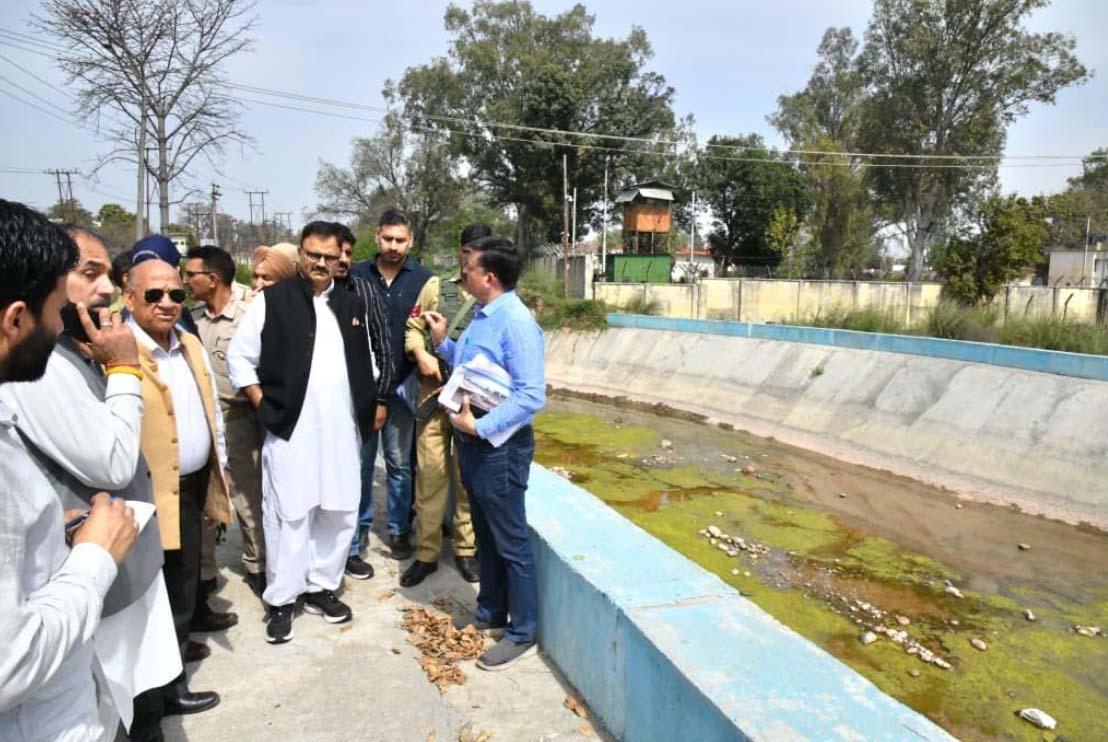 Rana inspects desilting of canals; emphasizes timely completion, community involvement