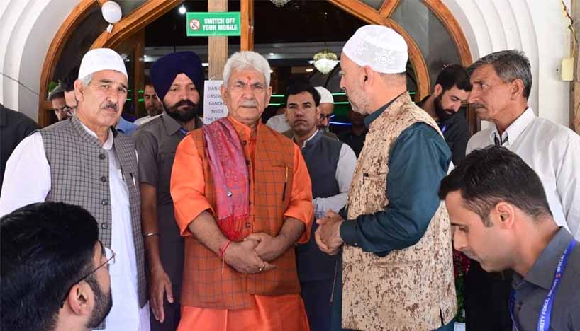 J&K registers 1.27 Cr tourist arrivals this year so far: LG Manoj Sinha at Charar-e-Shareef