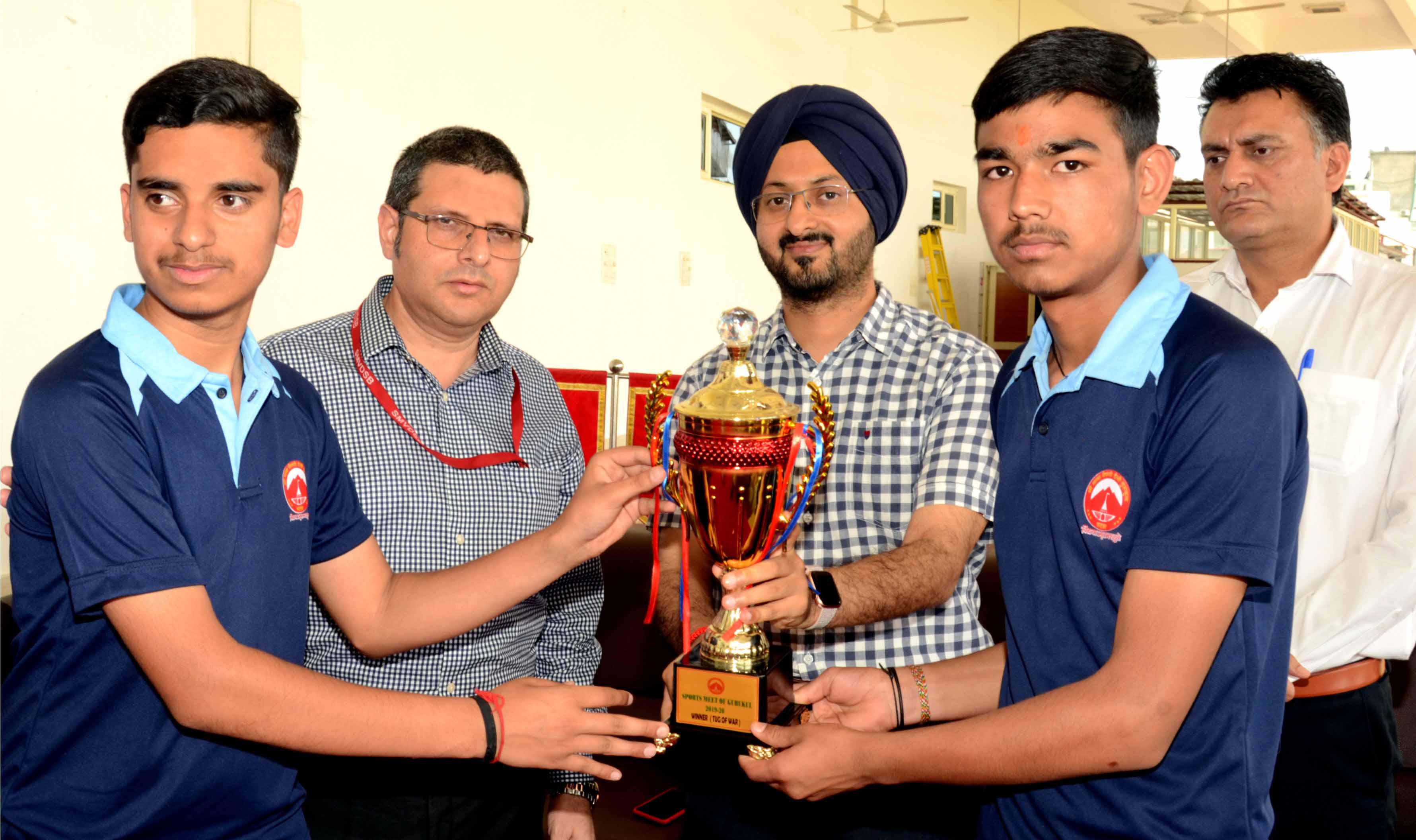 Simrandeep Singh , CEO Shrine Board gives away prizes as Gurukul sports meet concludes