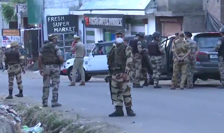 1 Security Personnel martyred; 5 injured, militants break cordon in Sunjwan Terror attack in Jammu