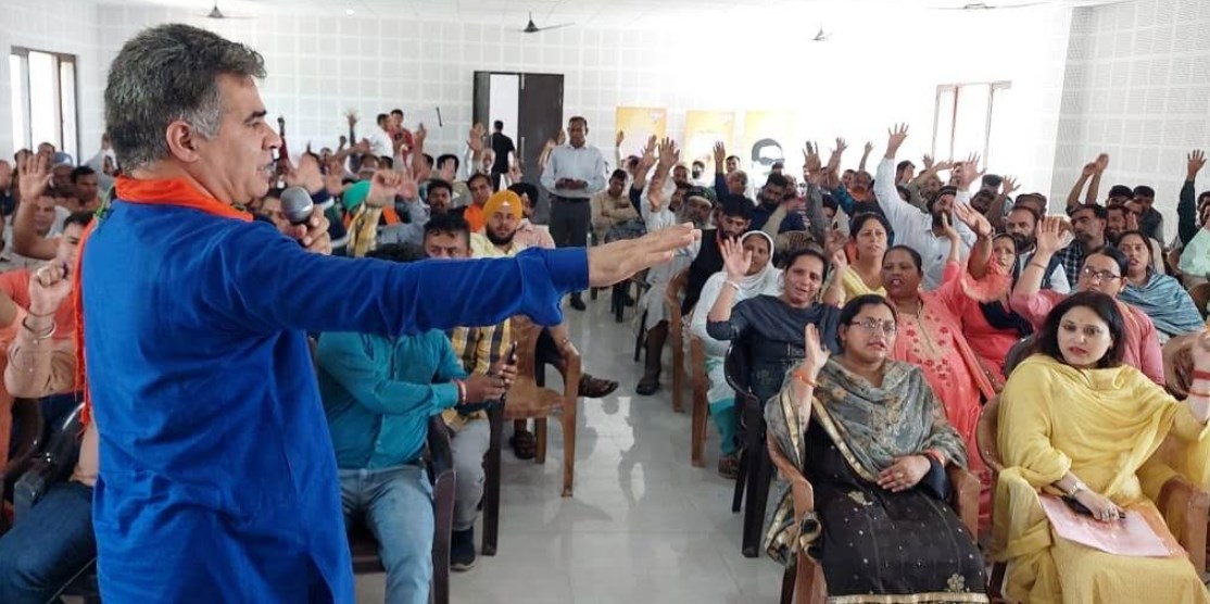 BJP will Sweep upcoming Assembly Elections in J&K: Ravinder Raina