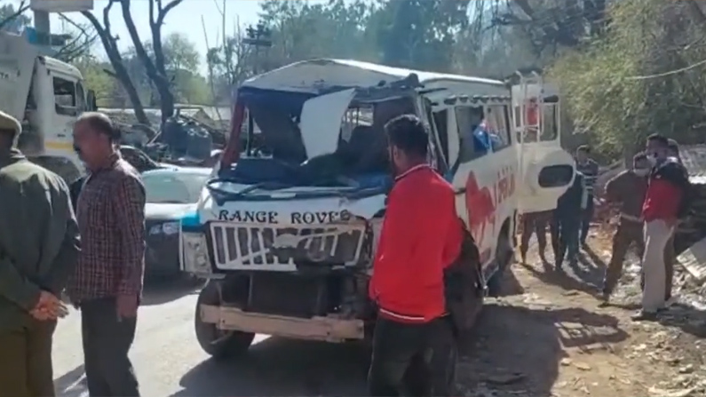 One dead, three injured in accident in Rajouri