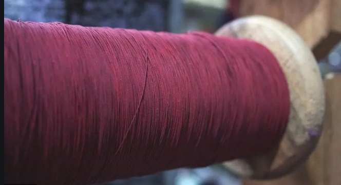 Jammu Police acts tough against the sale of banned synthetic threads (manja)