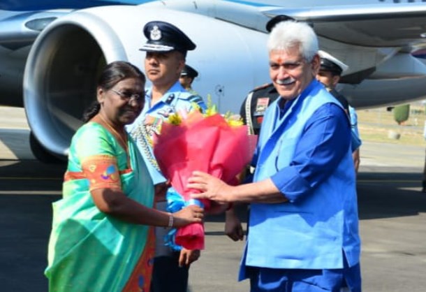 President Droupadi Murmu arrives in J&K for 02 Day Visit; LG Sinha extends a warm welcome