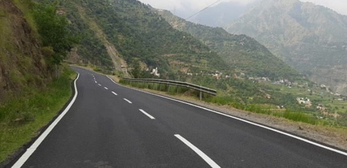 DC Kishtwar reviews the progress of land acquisition  and execution of National Highway