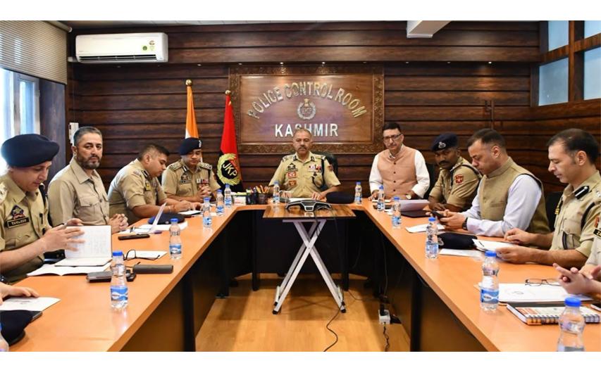 DGP J&K Reviews Security Preparedness for Eid Milad-un-Nabi, Raksha Bandhan and Other Events