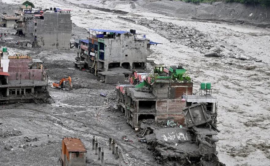 Nepal floods: Death toll rises to 903 as rescue operations enter Day 6; disaster authority said 4,247 people missing
