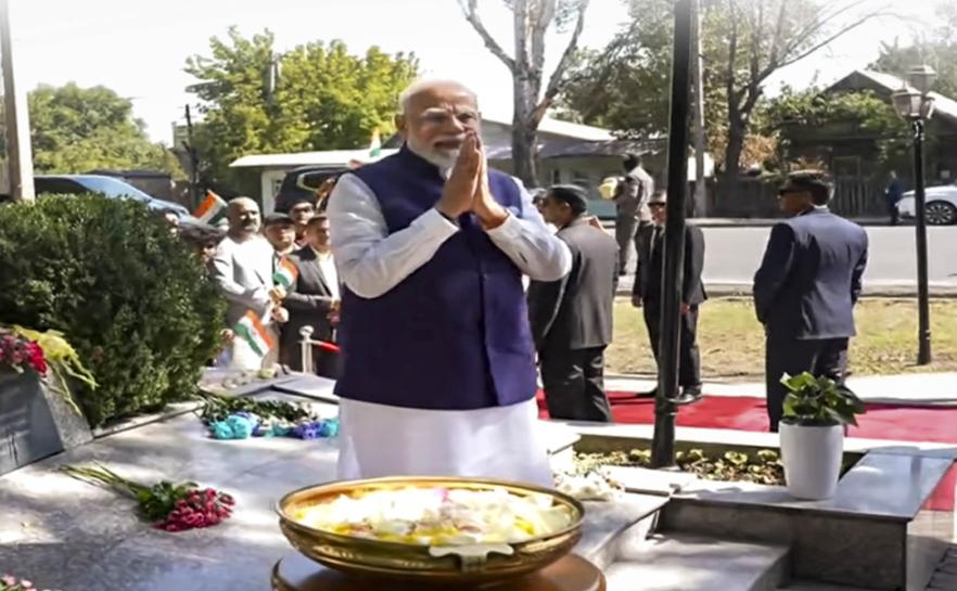 PM Modi pays tribute to Mahatma Gandhi in Kyrgyzstan