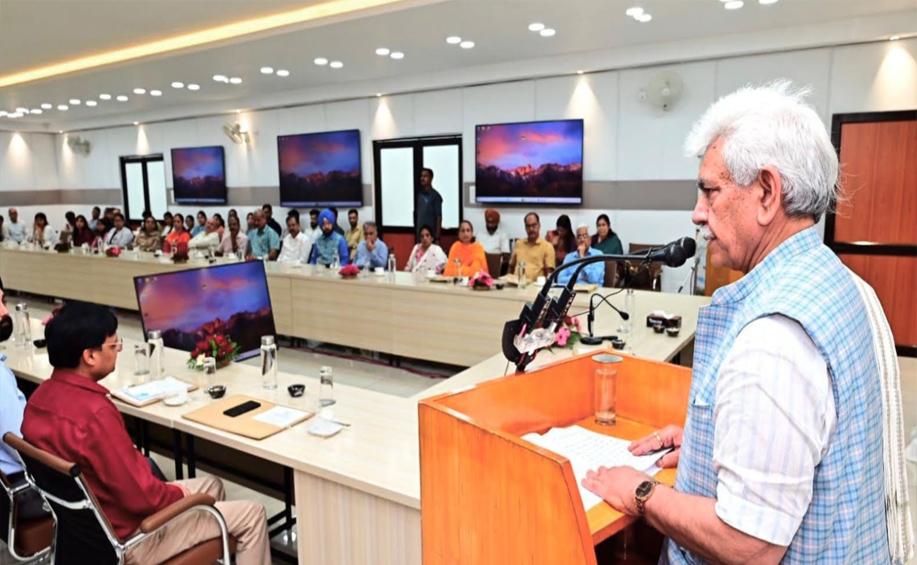 Lieutenant Governor Launches “Nasha Mukt Bharat” Documentary and Collage Exhibition of University of Jammu