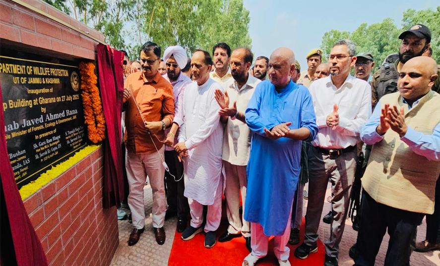 Rana inaugurates Eco-Stop at Gharana wetland