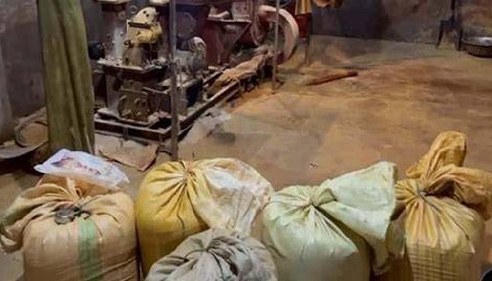Over 27 quintals of expired fish, chicken seized in Jammu; 3 cases registered