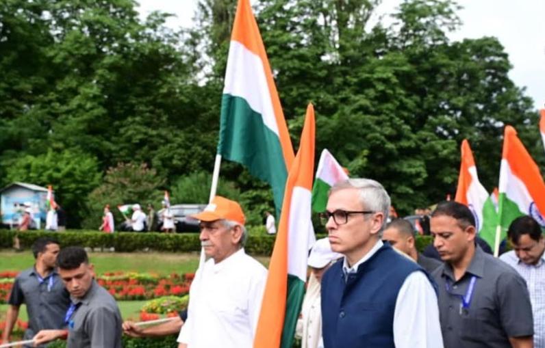 Chief Minister Omar Abdullah urges citizens to uphold the dignity of the national flag at Tiranga Rally