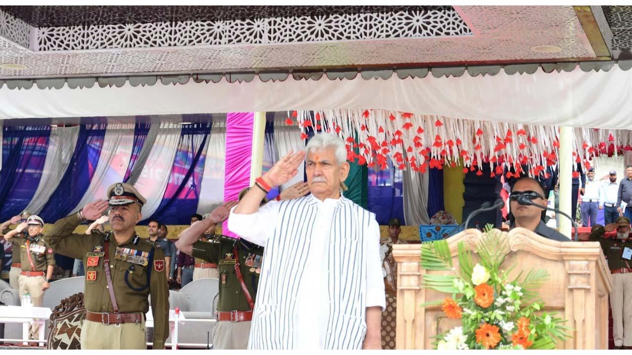 Lieutenant Governor attends Passing Out Parade of the BRTC 16th Batch of J&K Police at PTS Manigam, Ganderbal