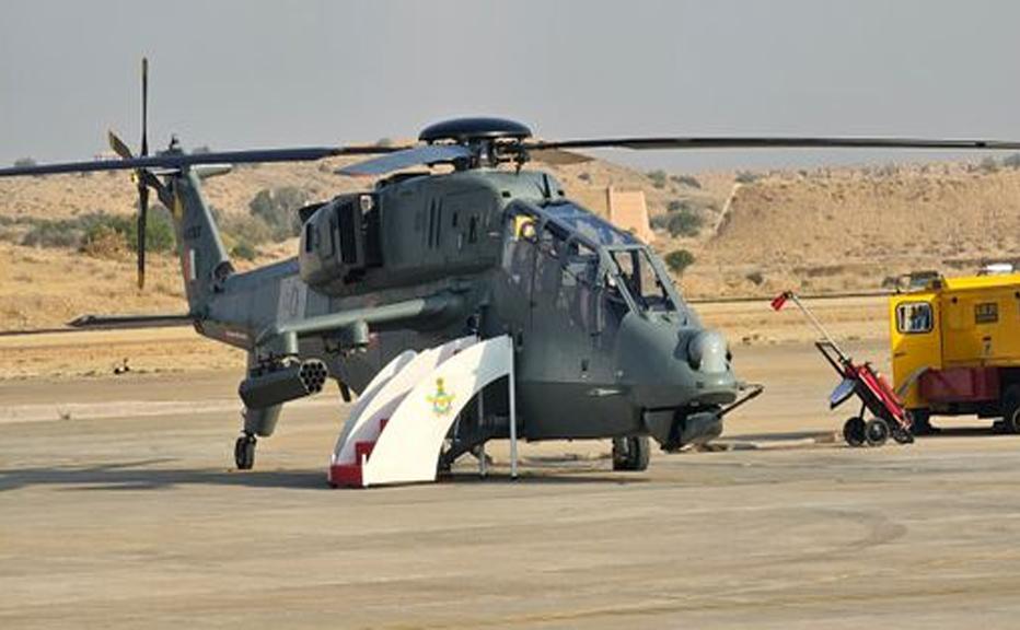 President Murmu flies sortie in LCH 'Prachand' in Jaisalmer near Pak border