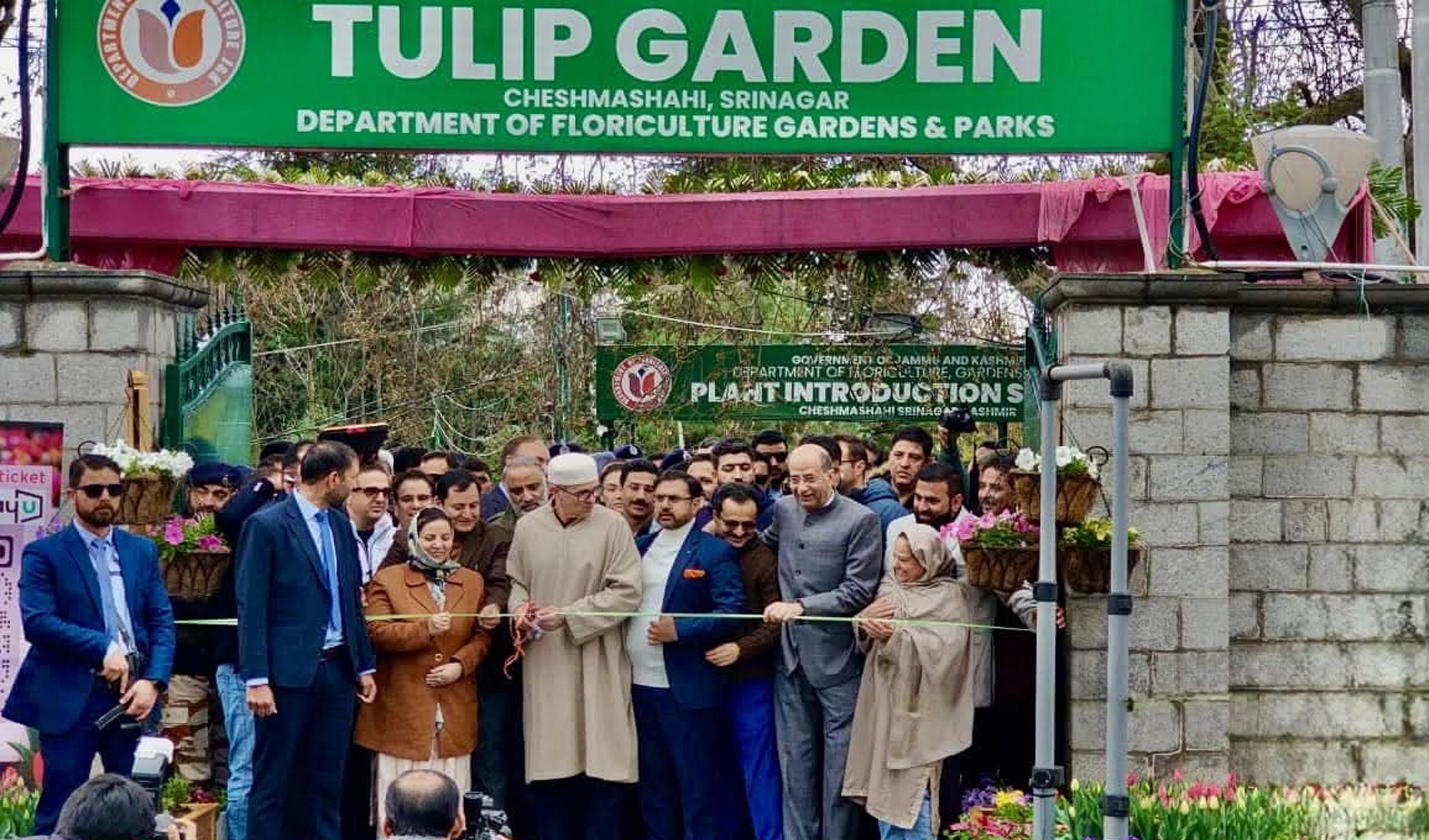 CM Omar Abdullah throws open Asia’s largest Tulip Garden in Srinagar