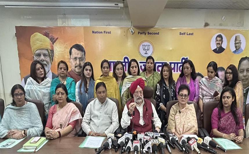 Hardeep Puri, Rekha Sharma, Sat Sharma slam Congress for ‘Killing’ Women’s Reservation Bill