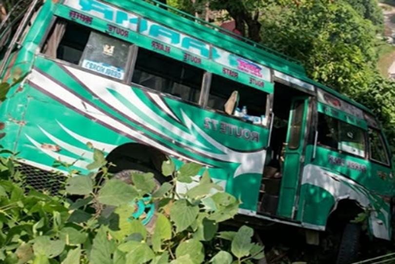 23 pilgrims injured as minibus falls into gorge in J&K’s Kathua