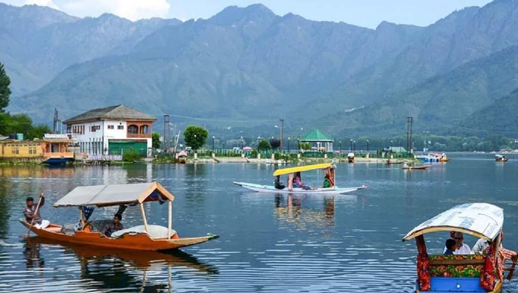 Heatwave in Kashmir: Srinagar witnesses hottest June day in 20 years at 35.2 deg C