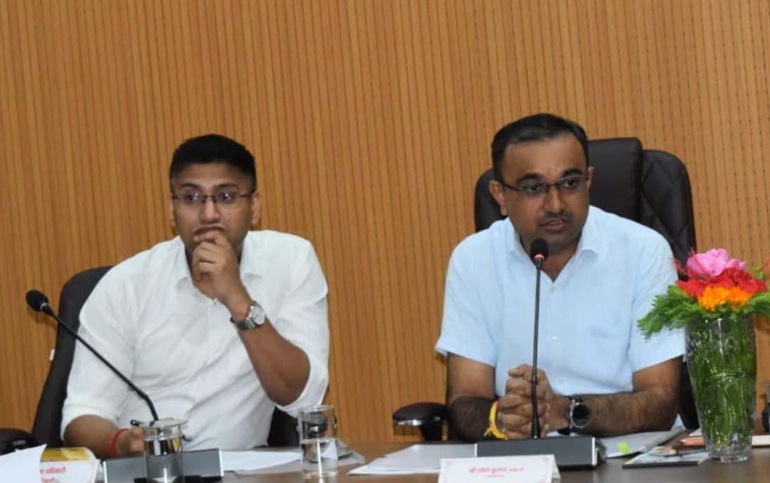 Divisional Commissioner Jammu reviews arrangements for Navratra Festival 2026 in Katra
