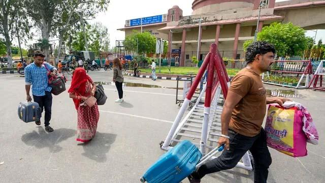 21 Pakistani nationals stranded at Attari-Wagah allowed to cross border several more in queue