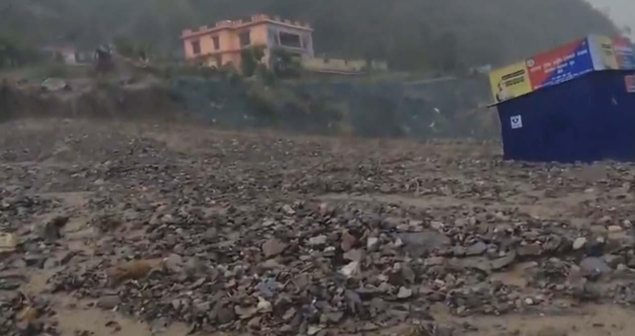 J&K: Heavy rains lash parts of Udhampur; National Highway blocked