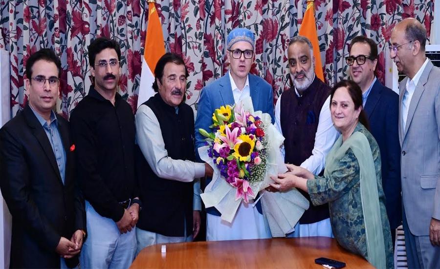 Srinagar MLAs call on CM Omar Abdullah; express gratitude for resumption of Darbar Move