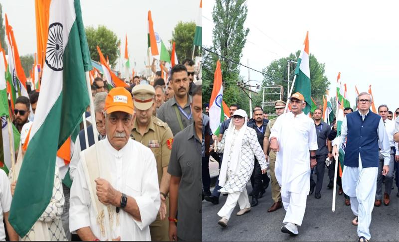 Lieutenant Governor flags off Tiranga Yatra from Dal Lake in Srinagar