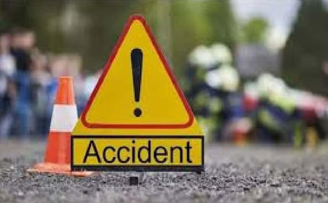 Two killed, two others injured in road accident in J&Ks Rajouri