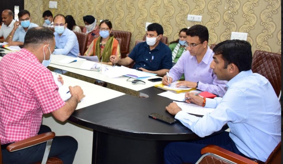 DC Jammu reviews saturation of various schemes