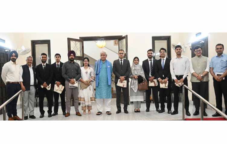UPSC Civil Services Qualifiers from Jammu call on Lt Governor