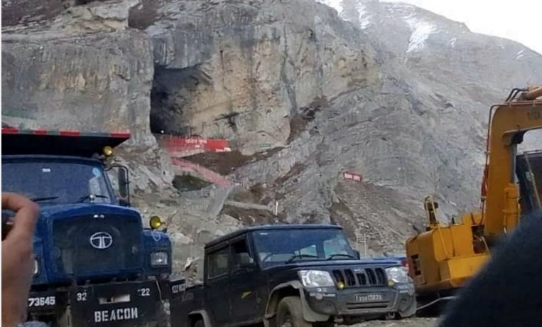 BRO creates history as first set of vehicles reaches Amarnath cave