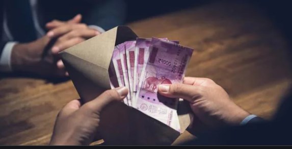 Two MES officials arrested for taking bribe in Jammu     