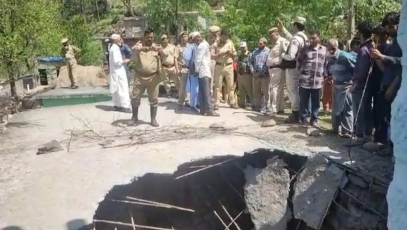 16 women injured as house collapses in Poonch village