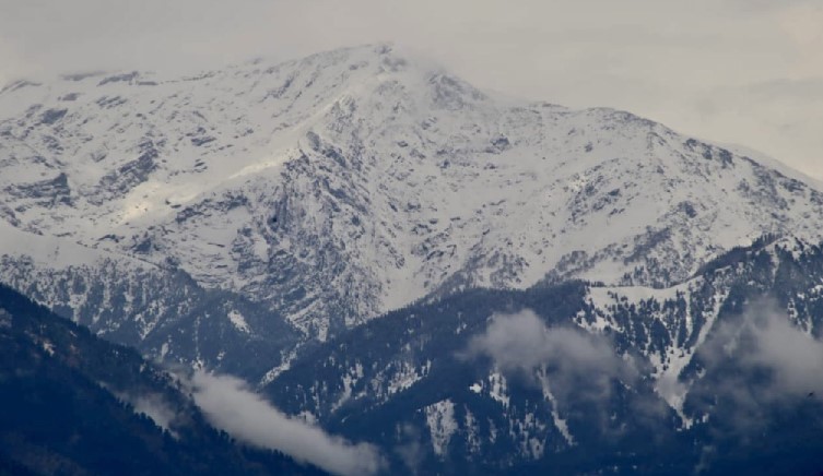 Western Disturbance likely to bring rain, snowfall to Jammu and Kashmir: Weatherman