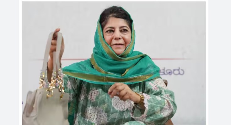 Mehbooba Mufti writes to Nitin Gadkari for construction of Mughal road tunnel
