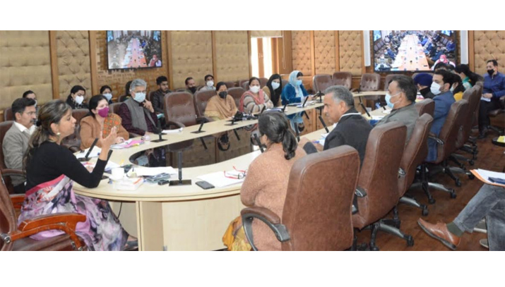 Yasha Mudgal reviews functioning of Cooperatives department